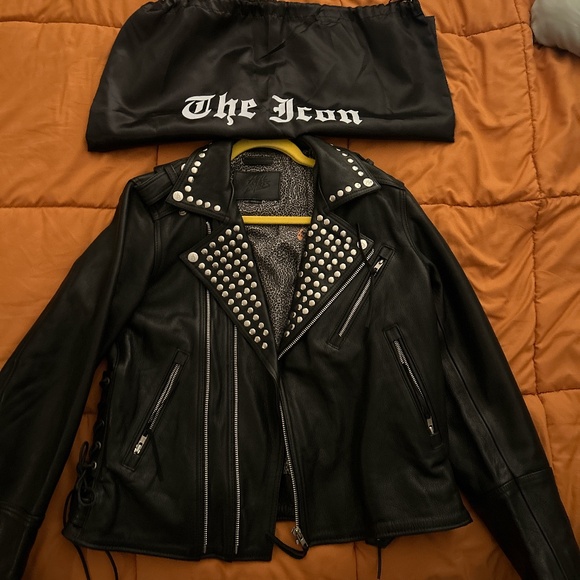 Black leather studded jacket - Picture 1 of 4